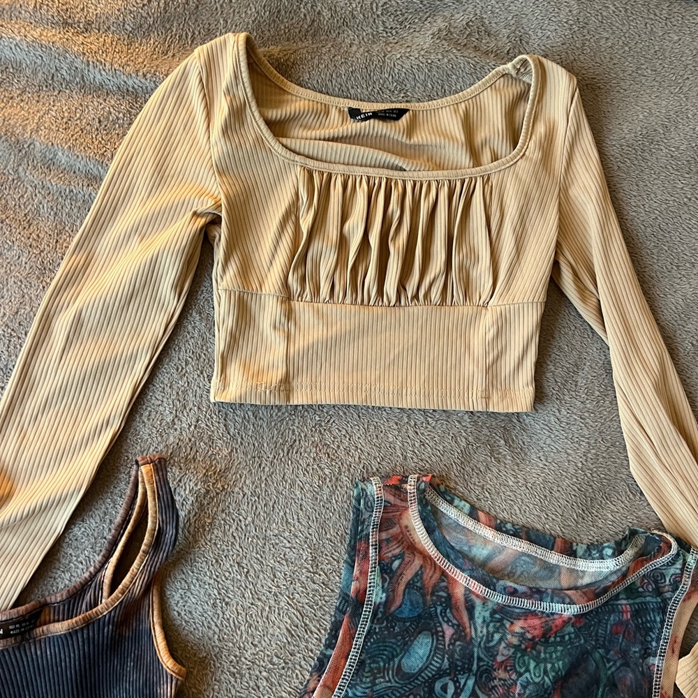 SHEIN shirt bundle - Picture 6 of 11